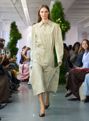 Luxe Spring Twill Tucked Pleat Skirt | Tibi