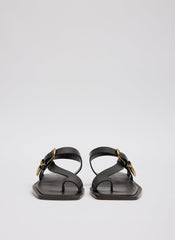 Karel Sandal | Tibi