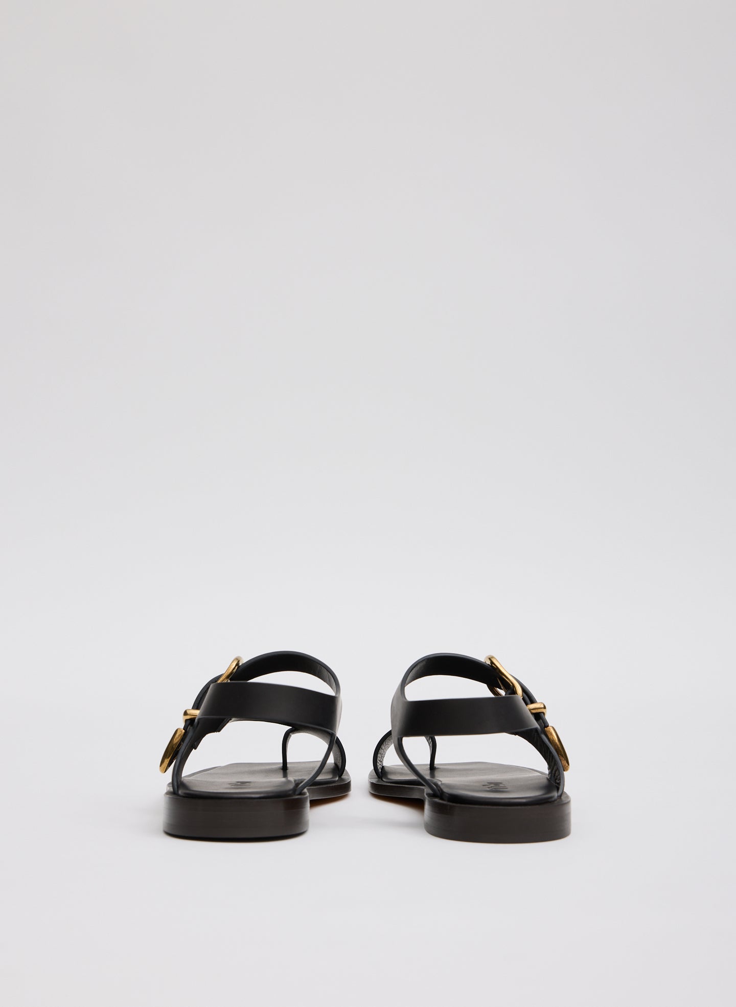 Karel Sandal | Tibi