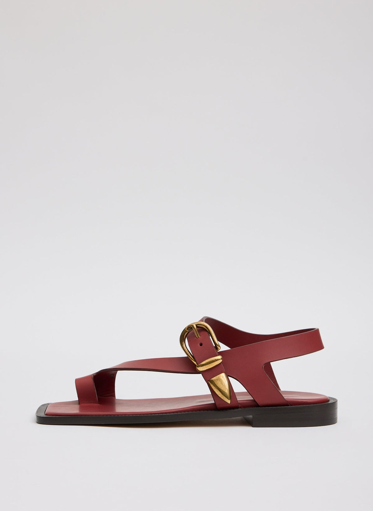 Karel Sandal | Tibi