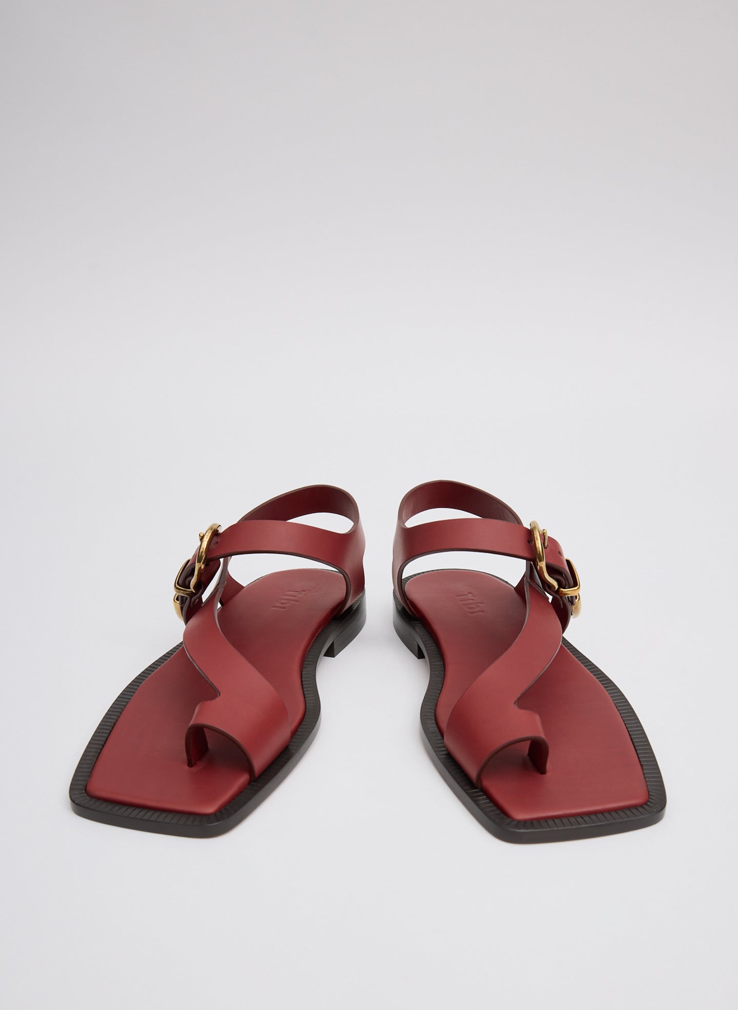 Karel Sandal | Tibi