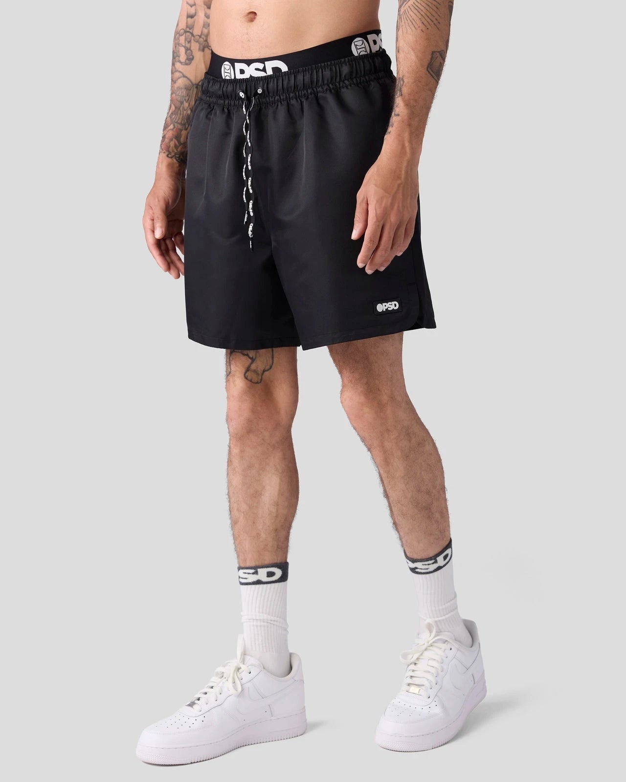 PSD Black Essential Short - Essential Short