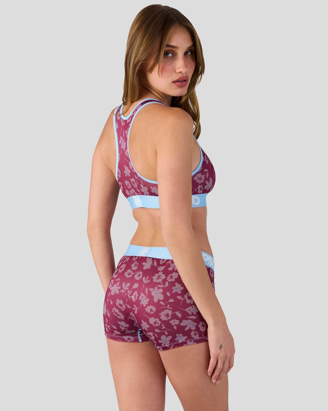 PSD Halftone Bloom - Sports Bra